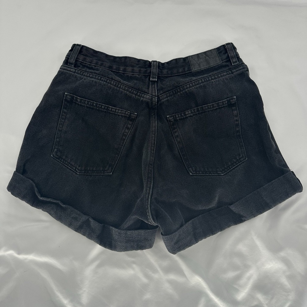 Monki Womens‎ High Waisted Denim Shorts Washed Black Rolled Hem Size 30 Cotton - Picture 2 of 6
